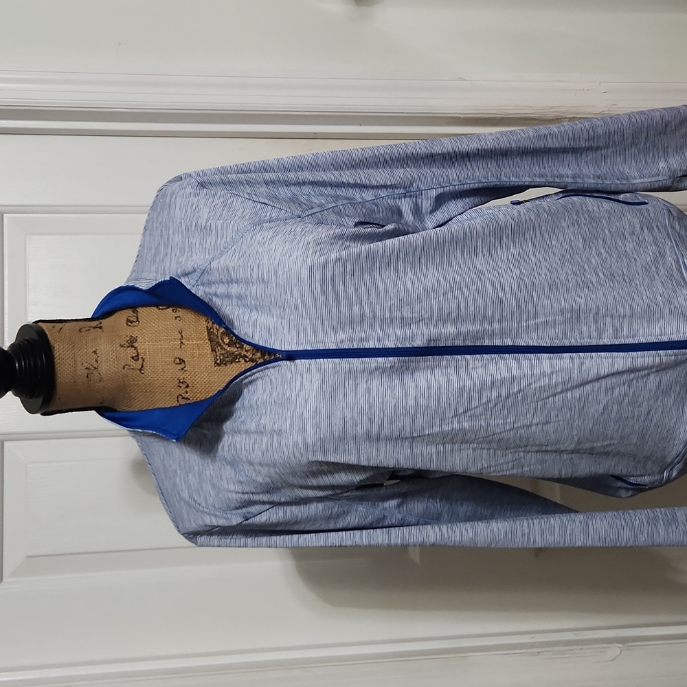 Champion duo dry size XXL royal blue & white zip up, fingerholes, pockets